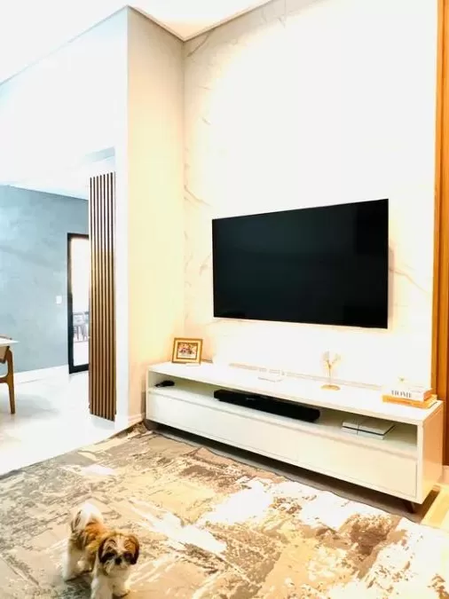 Casa Térrea à Venda com 3 quartos sendo 1 suíte, escritório e piscina privativa, 130m² em Sorocaba/SP no Condomínio Reserva Ipanema