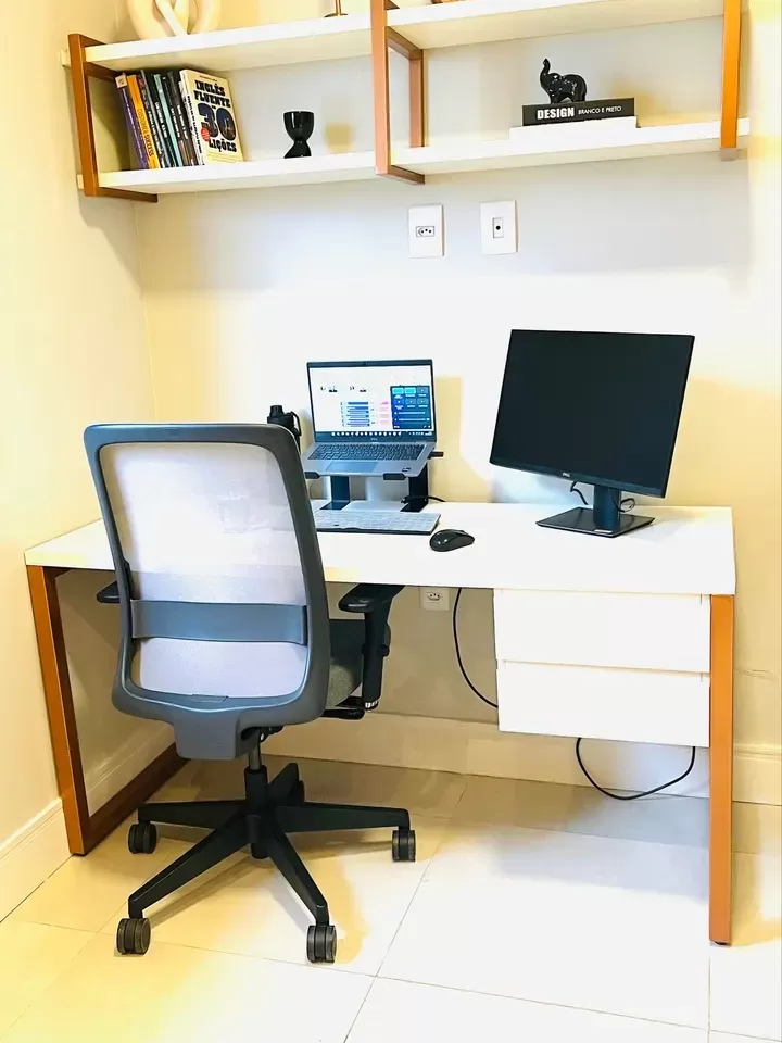 Casa Térrea à Venda com 3 quartos sendo 1 suíte, escritório e piscina privativa, 130m² em Sorocaba/SP no Condomínio Reserva Ipanema