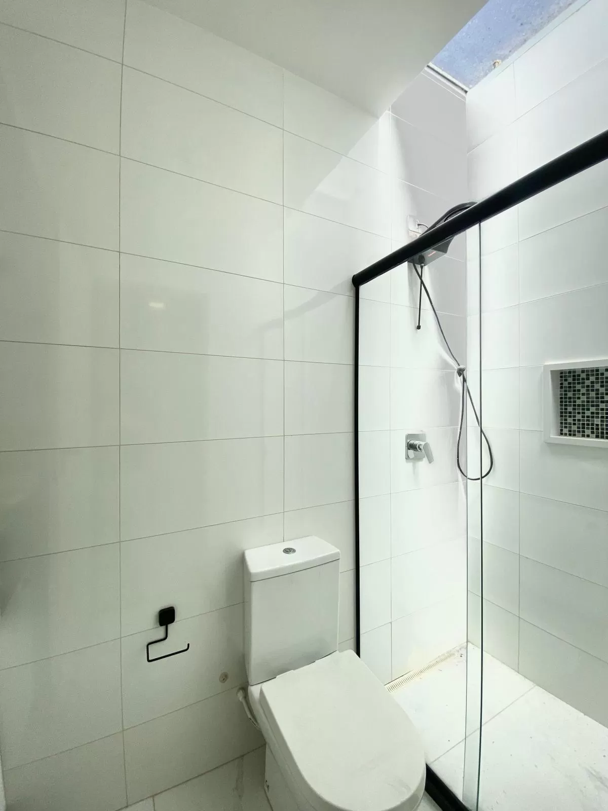 Casa Térrea à Venda com 3 quartos sendo 1 suíte e área gourmet com churrasqueira, 109m² em Sorocaba/SP no Condomínio Terras de São Francisco