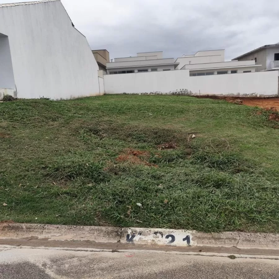 Terreno à Venda com ótimo custo benefício e projeto aprovado, 250m² no Condomínio Campos do Conde em Sorocaba/SP