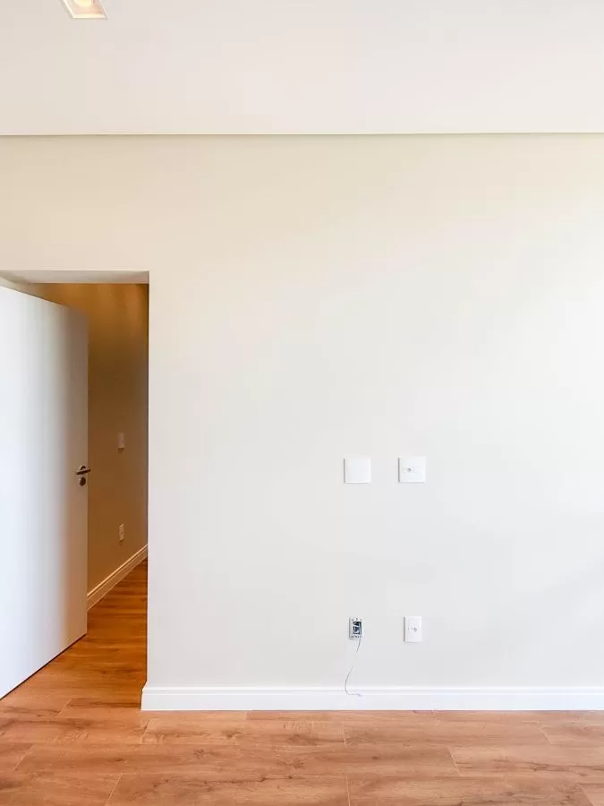 Casa de Alto Padrão à Venda com 5 suítes e área gourmet com piscina, 407m² no Condomínio Alphaville Nova Esplanada em Votorantim/SP