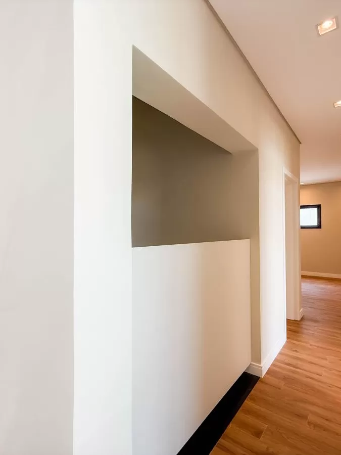 Casa de Alto Padrão à Venda com 5 suítes e área gourmet com piscina, 407m² no Condomínio Alphaville Nova Esplanada em Votorantim/SP