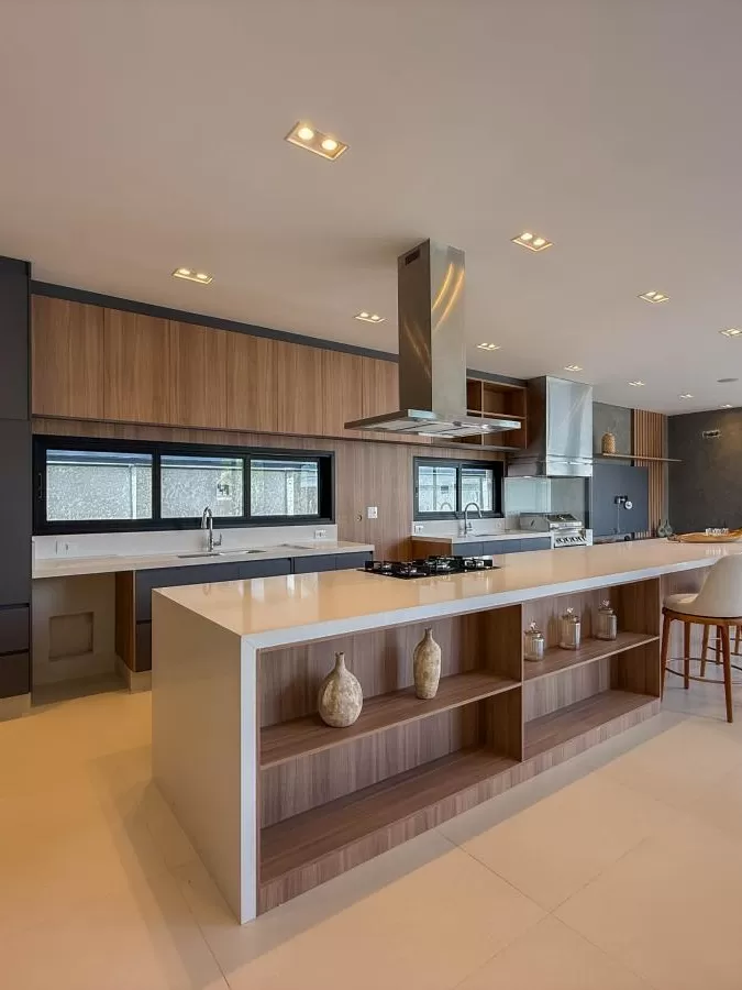 Casa de Alto Padrão à Venda com 5 suítes e área gourmet com piscina, 407m² no Condomínio Alphaville Nova Esplanada em Votorantim/SP