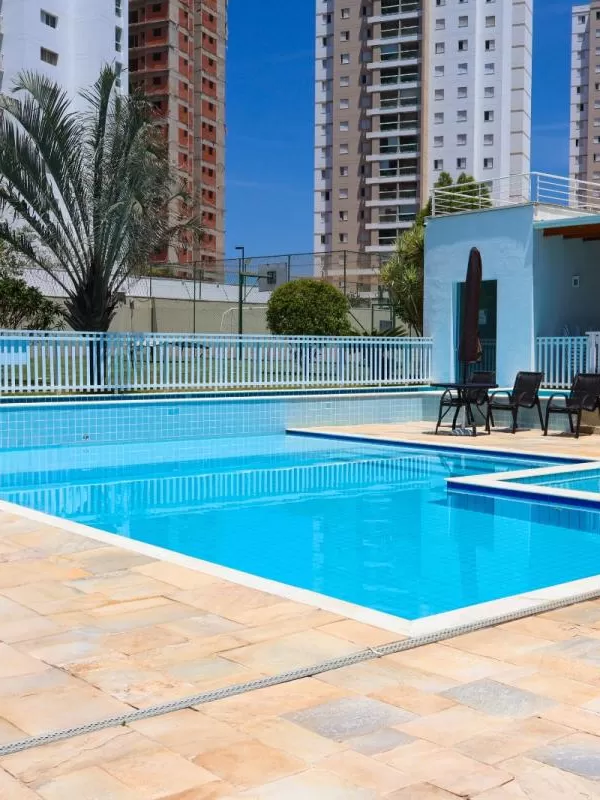 Casa à Venda no Parque Campolim com 3 quartos sendo 1 suíte e área gourmet com churrasqueira, 175m² no Condomínio Villa Campolim em Sorocaba/SP