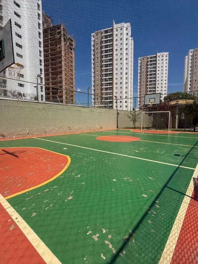 Casa à Venda no Parque Campolim com 3 quartos sendo 1 suíte e área gourmet com churrasqueira, 175m² no Condomínio Villa Campolim em Sorocaba/SP