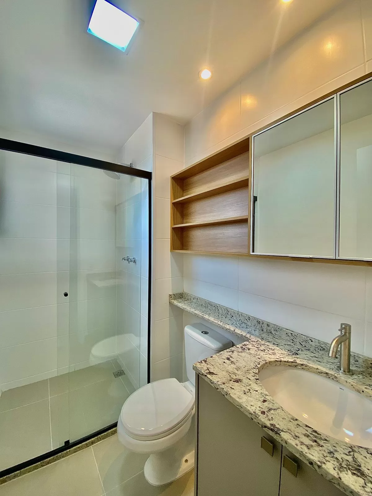 Apartamento Mobiliado à Venda ao lado do Shopping Iguatemi com 3 dormitórios e móveis planejados, 97m² no Condomínio Atmo em Votorantim/SP