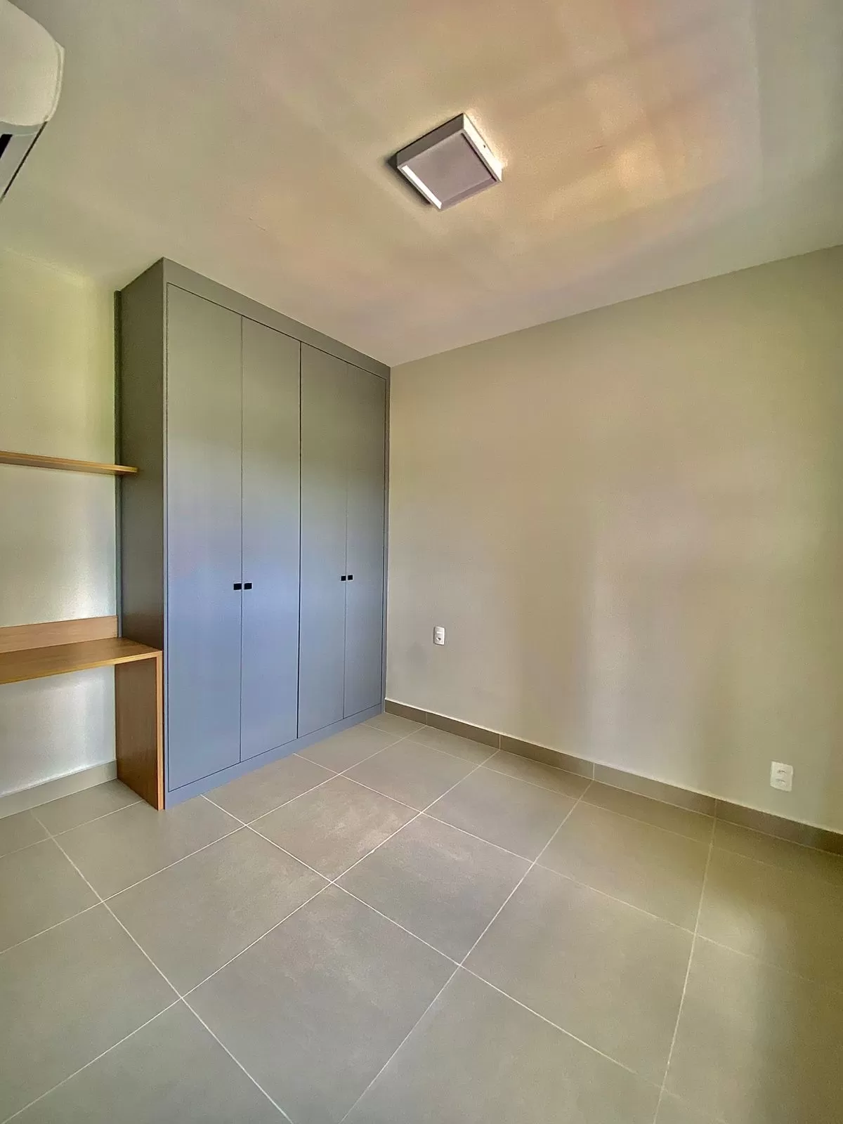 Apartamento Mobiliado à Venda ao lado do Shopping Iguatemi com 3 dormitórios e móveis planejados, 97m² no Condomínio Atmo em Votorantim/SP