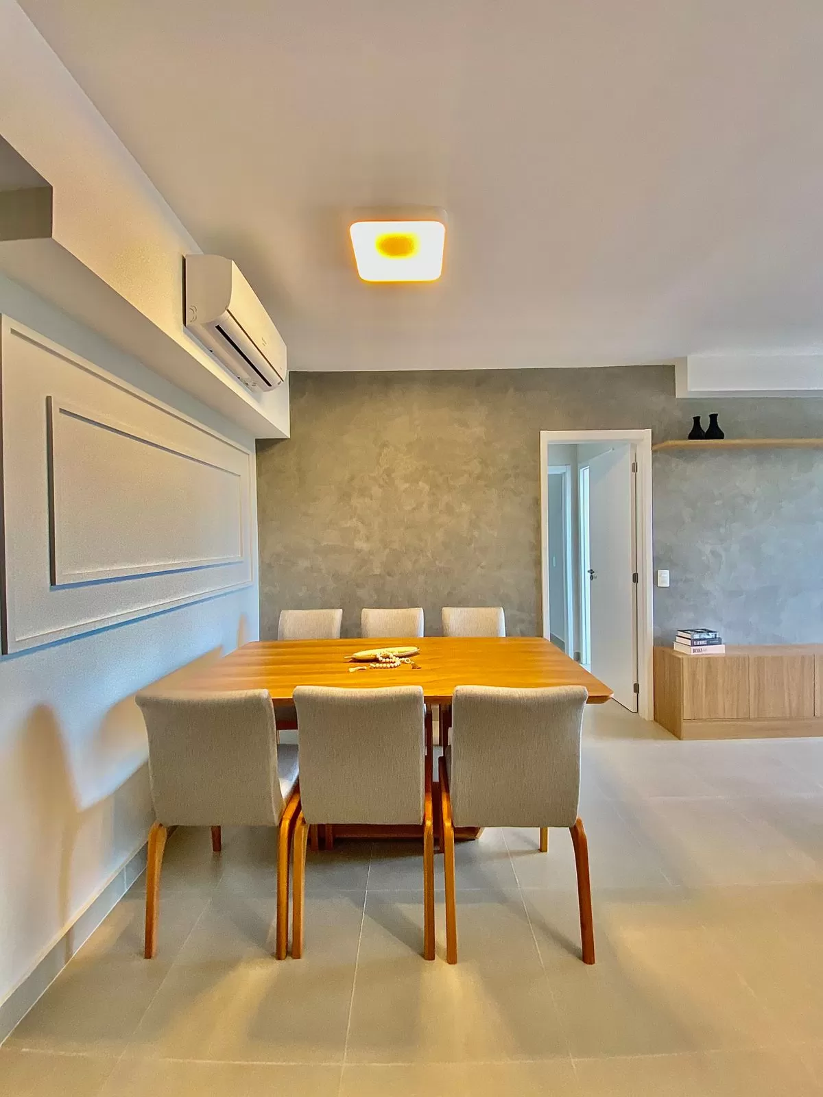 Apartamento Mobiliado à Venda ao lado do Shopping Iguatemi com 3 dormitórios e móveis planejados, 97m² no Condomínio Atmo em Votorantim/SP