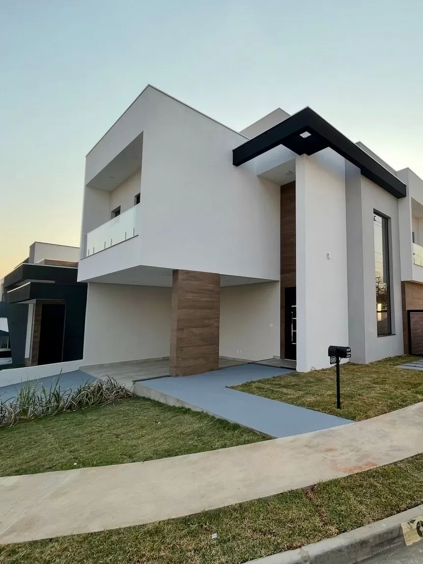 Sobrado à Venda com 3 quartos sendo 1 suíte e quintal nos fundos, 160m² no Condomínio Terras de São Francisco em Sorocaba/SP