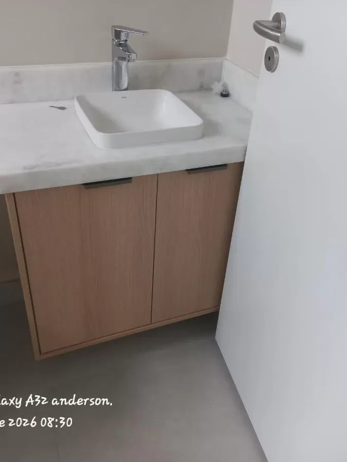 Casa Térrea à Venda com 3 suítes, móveis planejados e piscina, 170m² no Condomínio Terras Alpha em Votorantim/SP