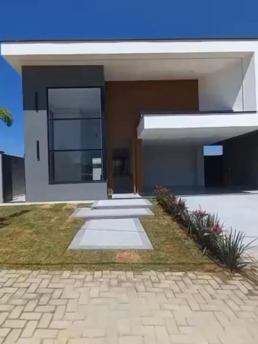 Casa Térrea à Venda com 3 suítes, móveis planejados e piscina, 170m² no Condomínio Terras Alpha em Votorantim/SP