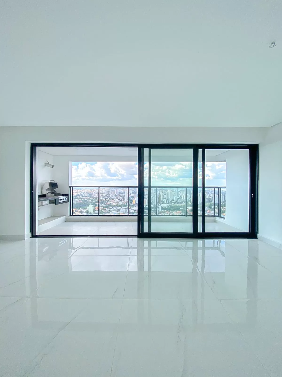 Apartamento à Venda com 3 suítes, vista privilegiada e localização excelente, 104m² no Condomínio Best View Campolim em Sorocaba/SP