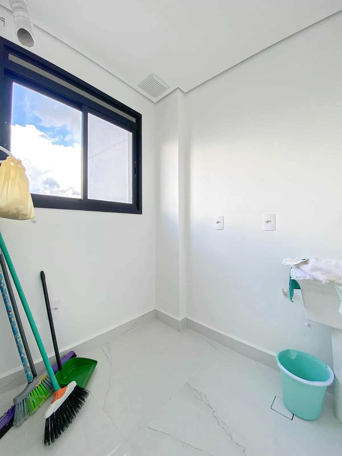 Apartamento à Venda com 3 suítes, vista privilegiada e localização excelente, 104m² no Condomínio Best View Campolim em Sorocaba/SP