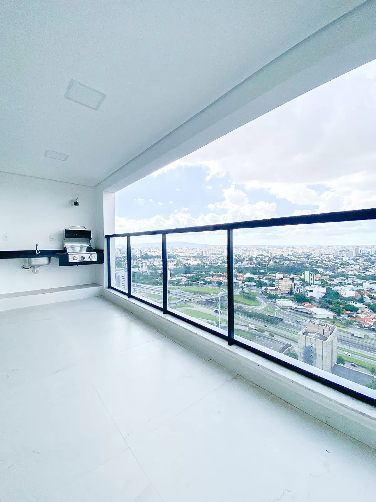 Apartamento à Venda com 3 suítes, vista privilegiada e localização excelente, 104m² no Condomínio Best View Campolim em Sorocaba/SP