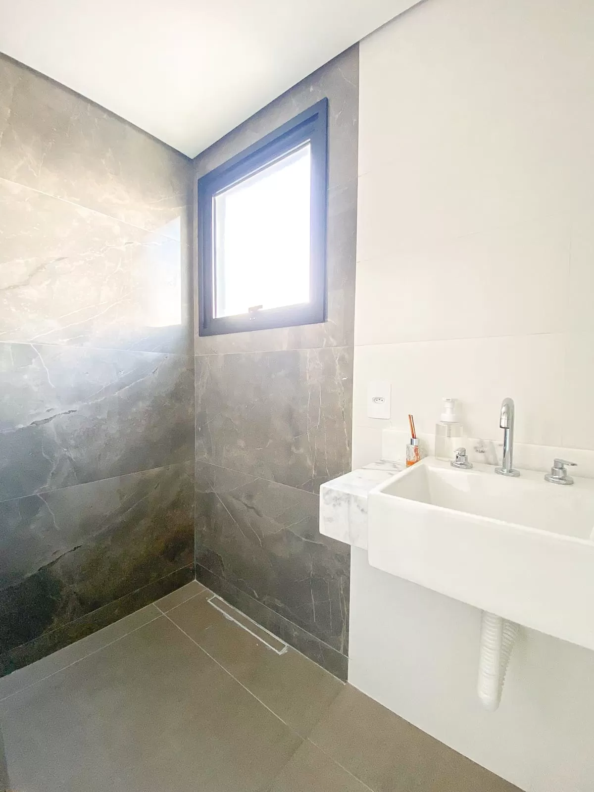 Apartamento à Venda com 3 suítes, vista privilegiada e localização excelente, 104m² no Condomínio Best View Campolim em Sorocaba/SP