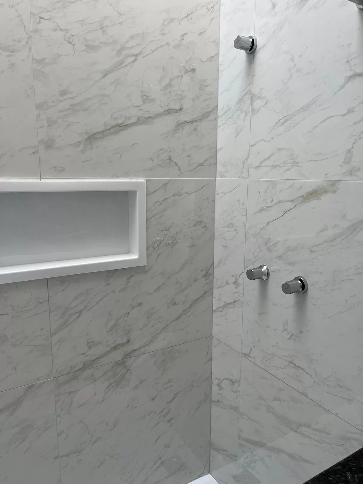 Casa à Venda com 3 suítes, escritório e área gourmet com piscina, 198m² no Condomínio Renaissance em Sorocaba/SP