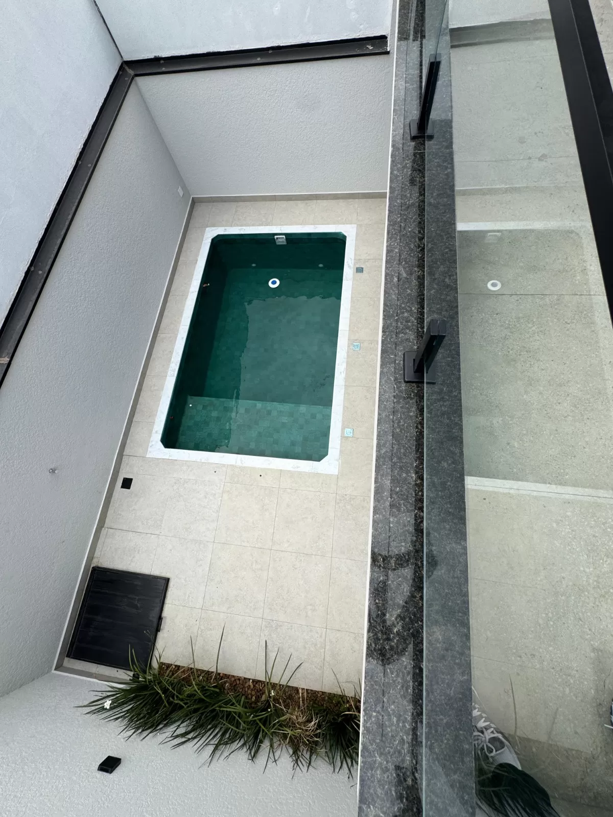Sobrado à Venda com 3 suítes sendo 1 master, escritório e área gourmet com piscina, 208m² no Condomínio Reserva Ipanema em Sorocaba/SP
