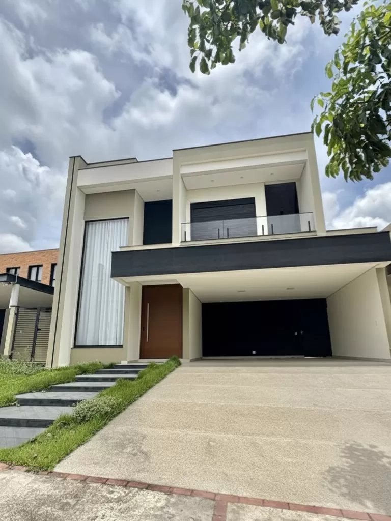 Sobrado à Venda com 4 suítes, escritório e piscina, 306m² no Condomínio Cyrela Landscape em Votorantim/SP