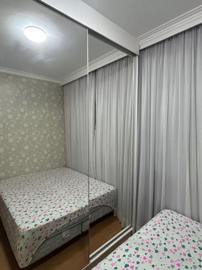 Apartamento à Venda com 2 dormitórios e cozinha funcional, 52m² no Condomínio Residencial Villa Sunset em Sorocaba/SP