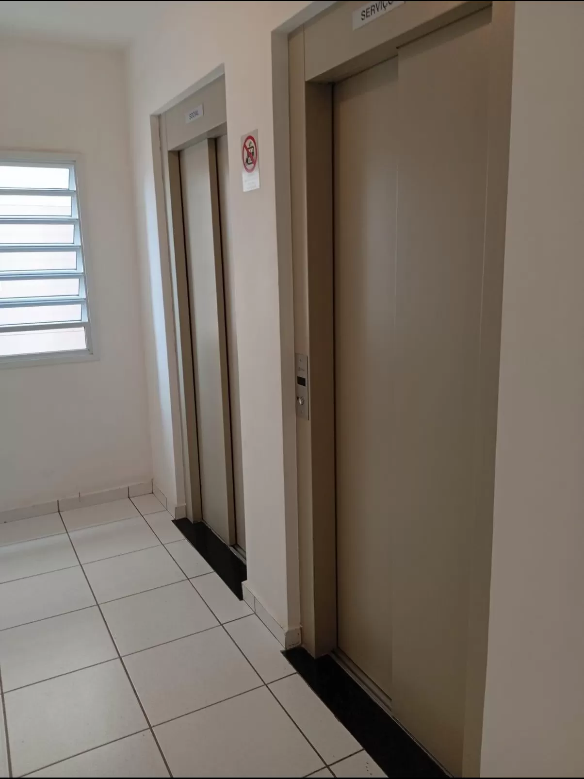 Apartamento à Venda com 3 dormitórios e vista privilegiada, 52m² no Condomínio Residencial Villa Sunset em Sorocaba/SP
