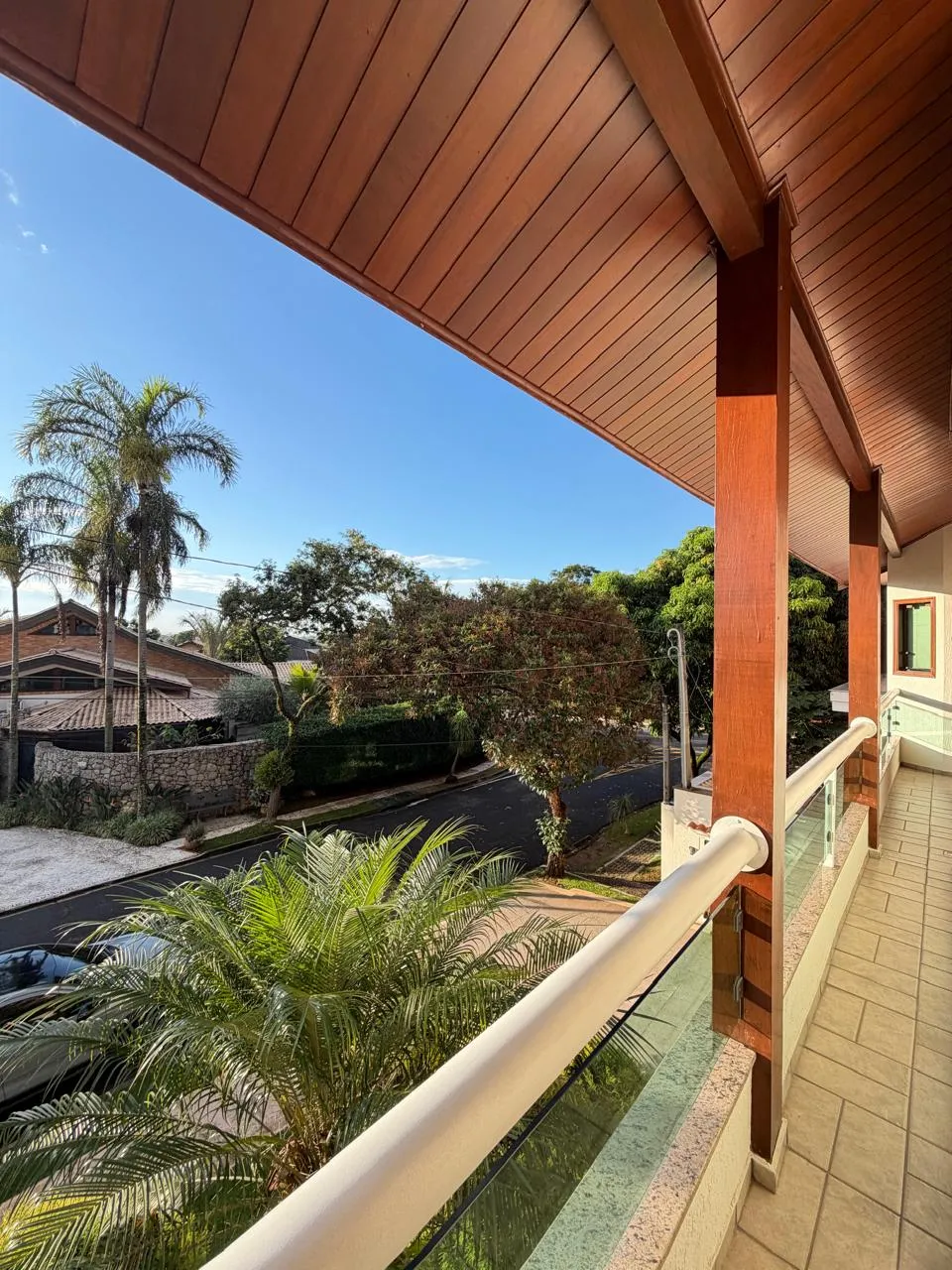 Sobrado à Venda com 3 suítes, escritório e área gourmet com piscina, 266m² no Condomínio Granja Olga II em Sorocaba/SP