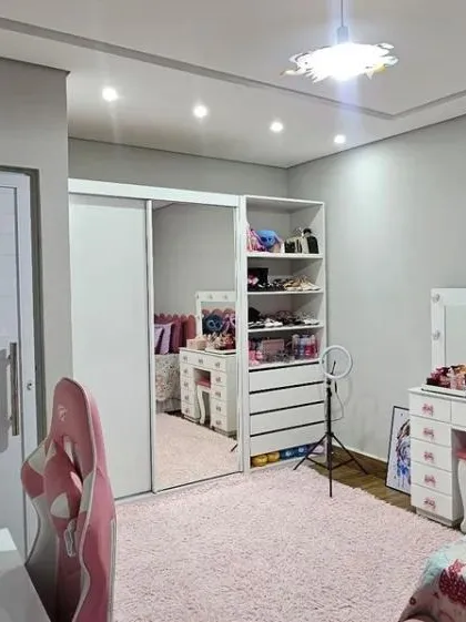 Sobrado com 3 Suítes à Venda no Terras de São Francisco em Sorocaba