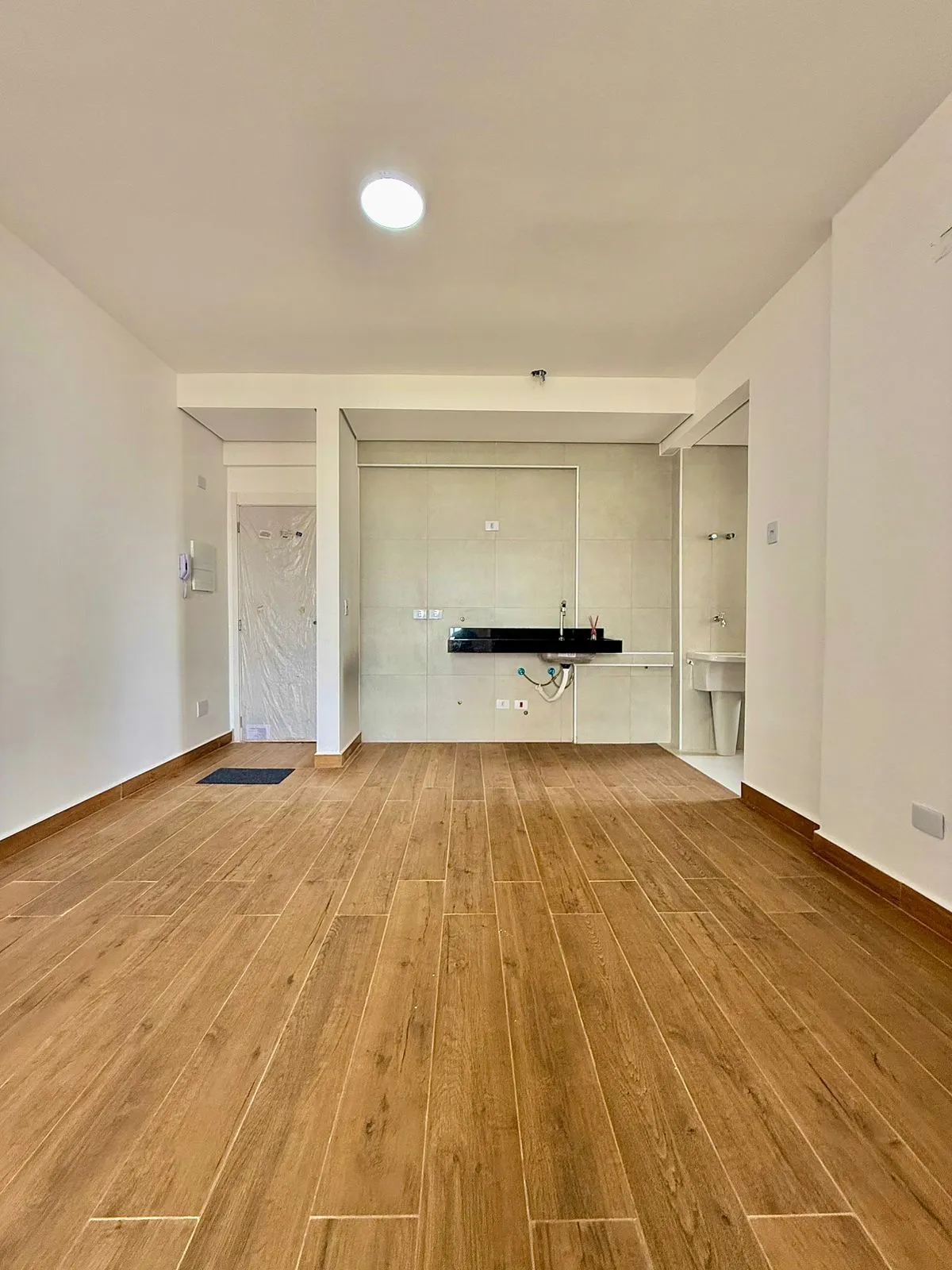 Apartamento à Venda com 3 dormitórios e área gourmet com vista incrível, 93m² no Condomínio Petra Living em Sorocaba/SP