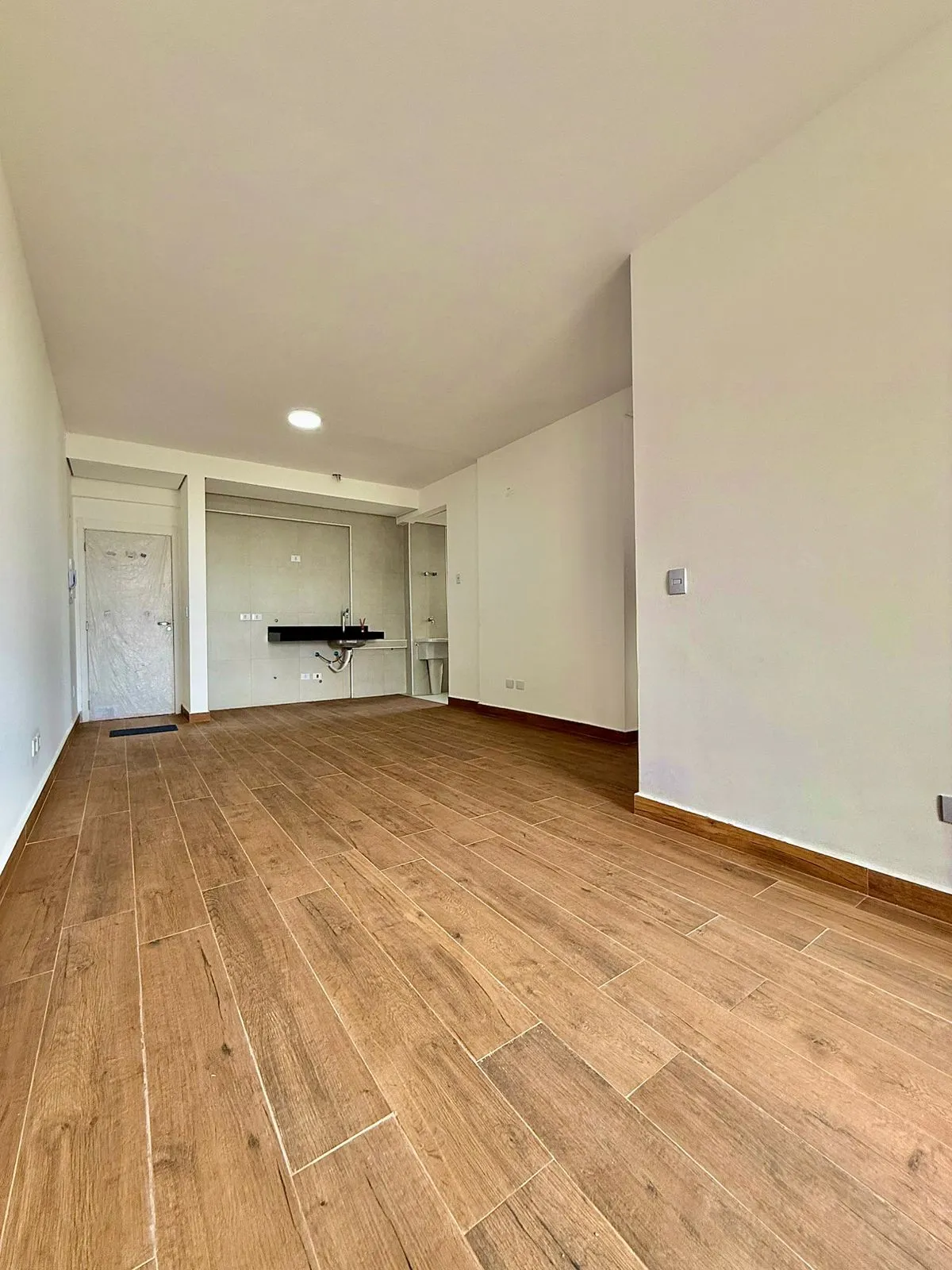 Apartamento à Venda com 3 dormitórios e área gourmet com vista incrível, 93m² no Condomínio Petra Living em Sorocaba/SP