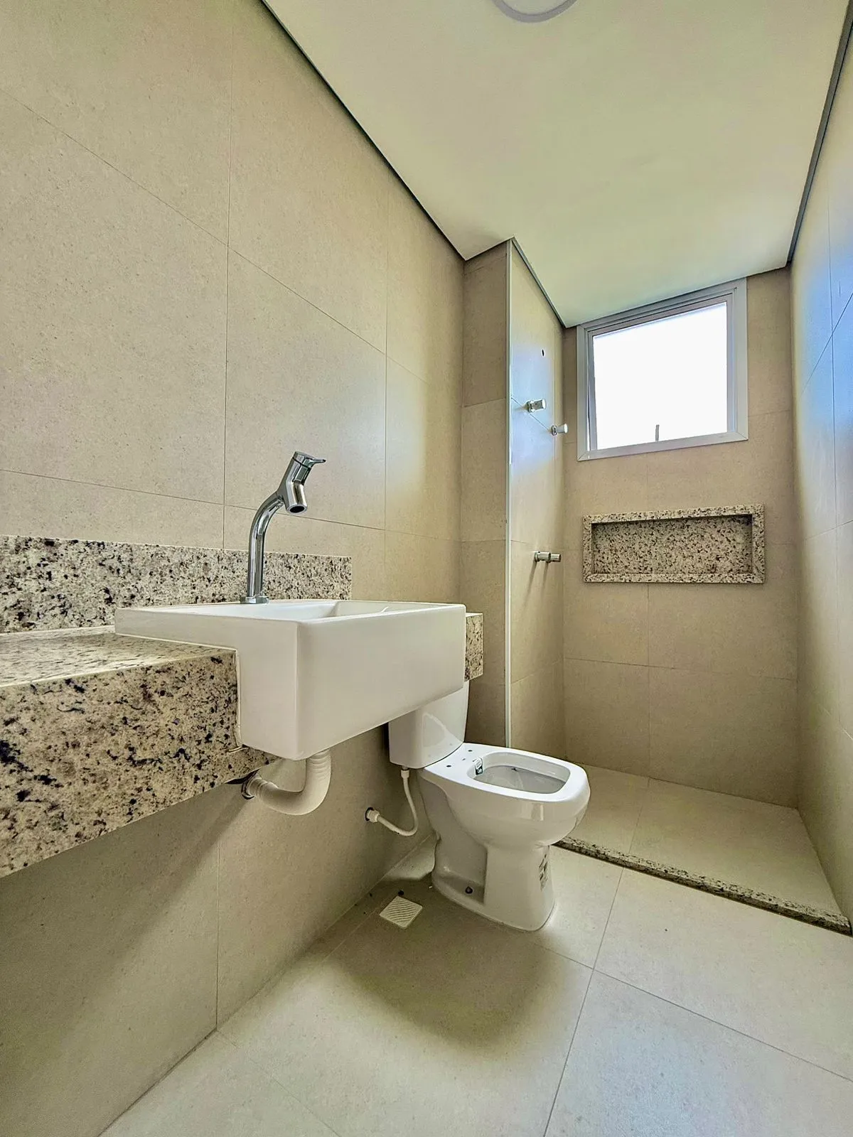 Apartamento à Venda com 3 dormitórios e área gourmet com vista incrível, 93m² no Condomínio Petra Living em Sorocaba/SP