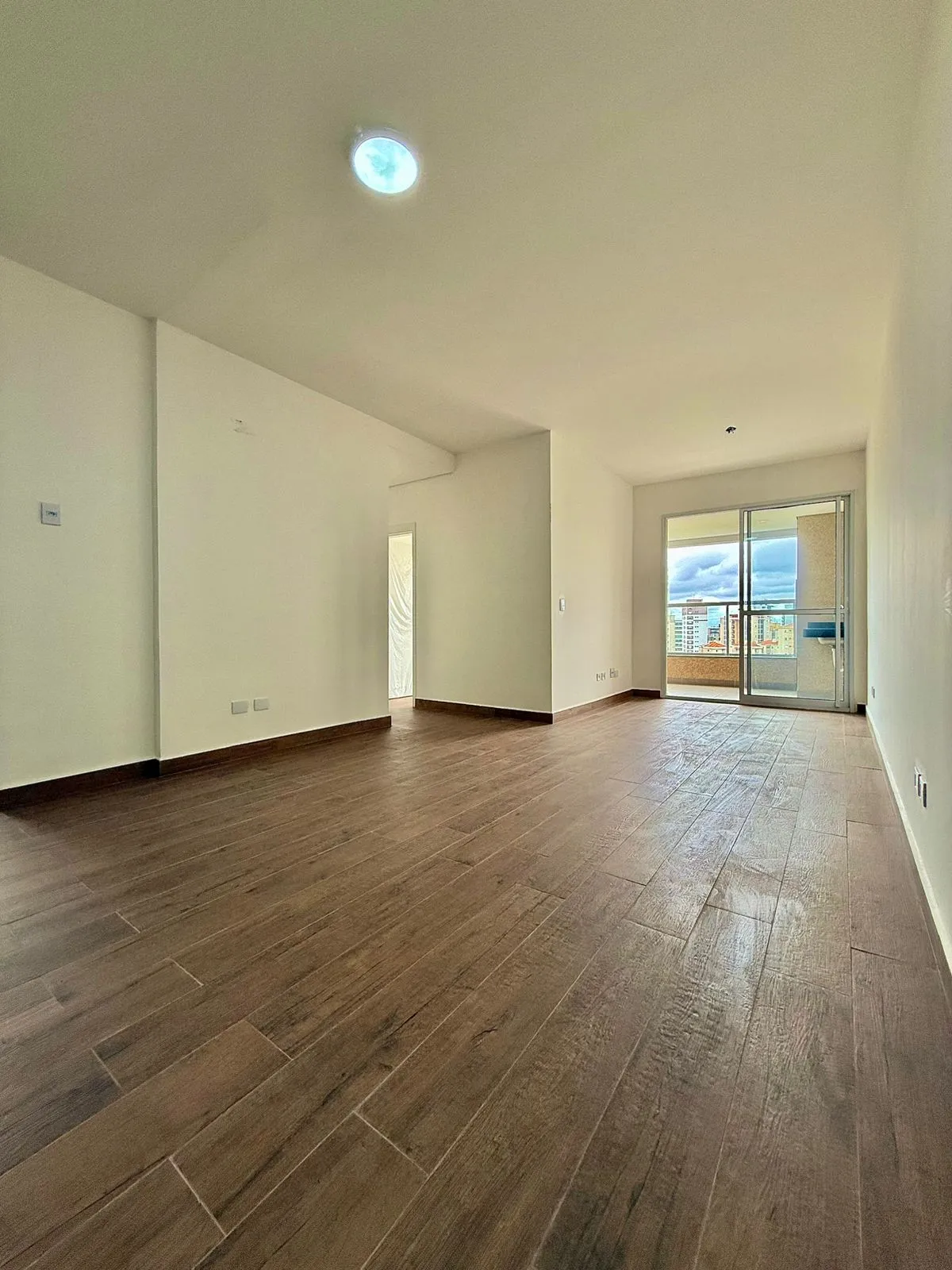 Apartamento à Venda com 3 dormitórios e área gourmet com vista incrível, 93m² no Condomínio Petra Living em Sorocaba/SP