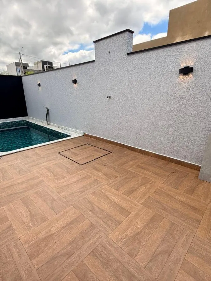 Casa Térrea à Venda com 3 suítes e área gourmet com piscina, 143m² no Condomínio Reserva Ipanema em Sorocaba/SP