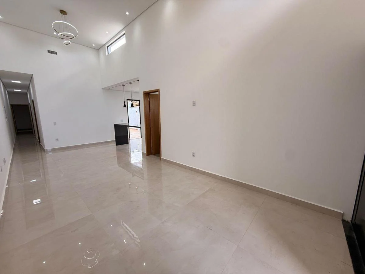 Casa Térrea à Venda com 3 suítes e área gourmet com piscina, 143m² no Condomínio Reserva Ipanema em Sorocaba/SP