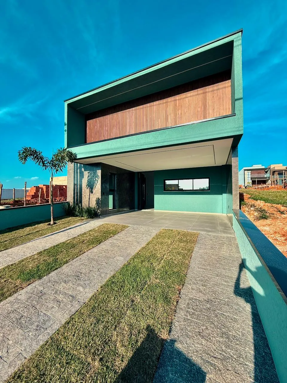 Casa Térrea à Venda com 3 dormitórios e área gourmet com piscina, 137m² no Condomínio Reserva Ipanema em Sorocaba/SP