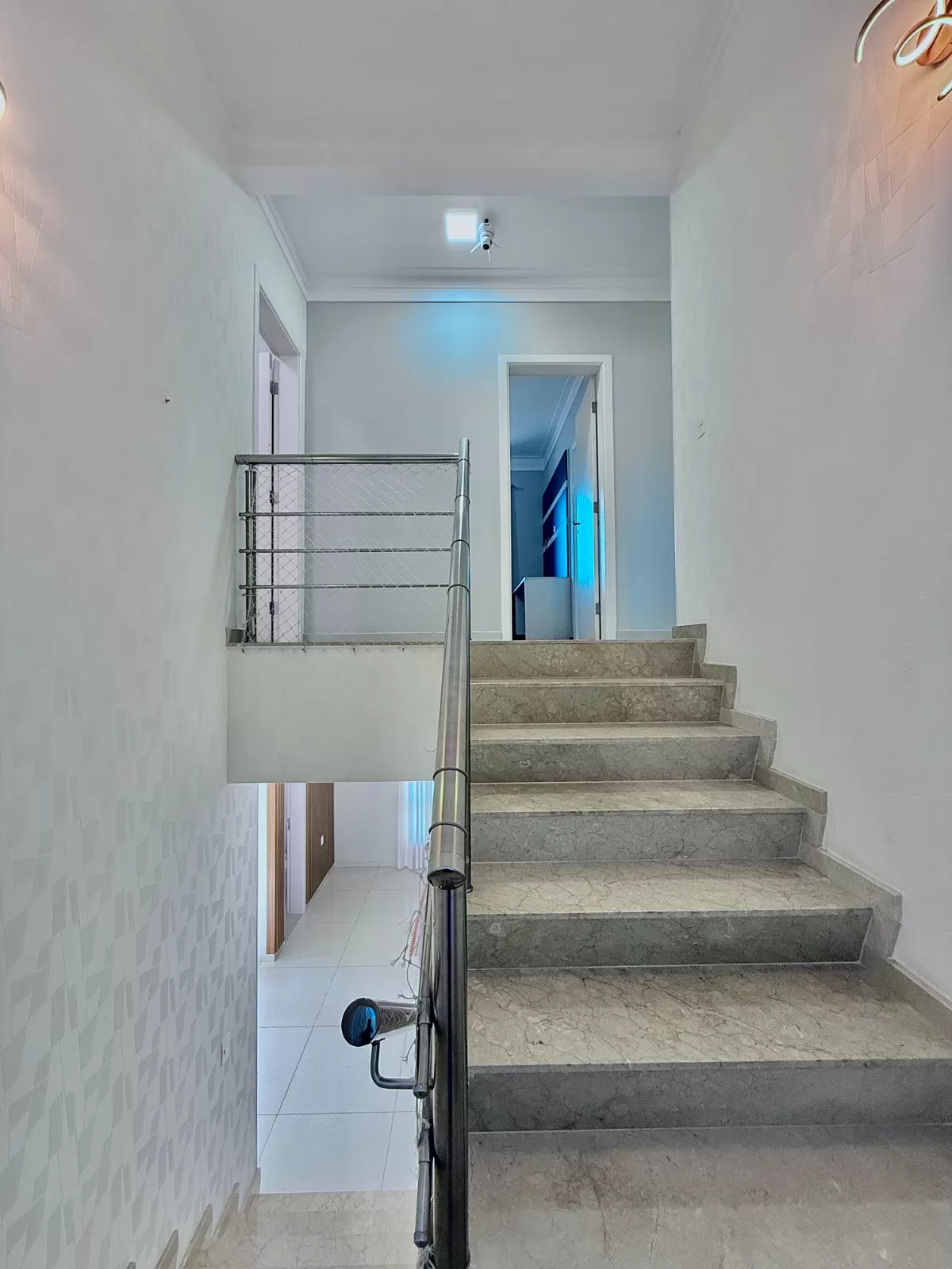 Imóvel de Esquina à Venda no Condomínio Villa dos Inglezes em Sorocaba/SP