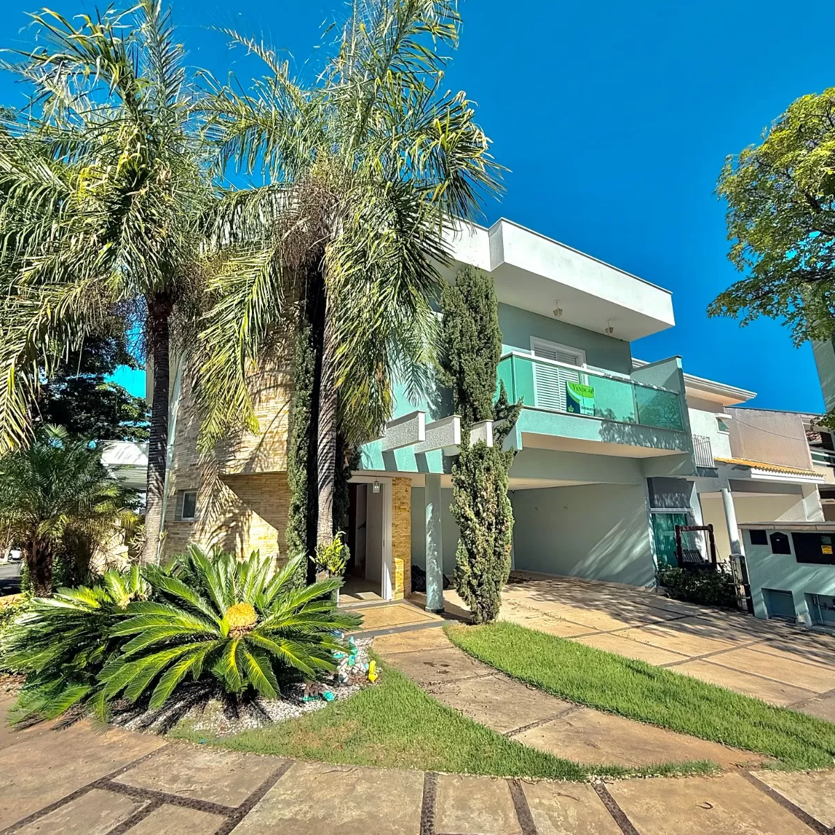 Imóvel de Esquina à Venda no Condomínio Villa dos Inglezes em Sorocaba/SP