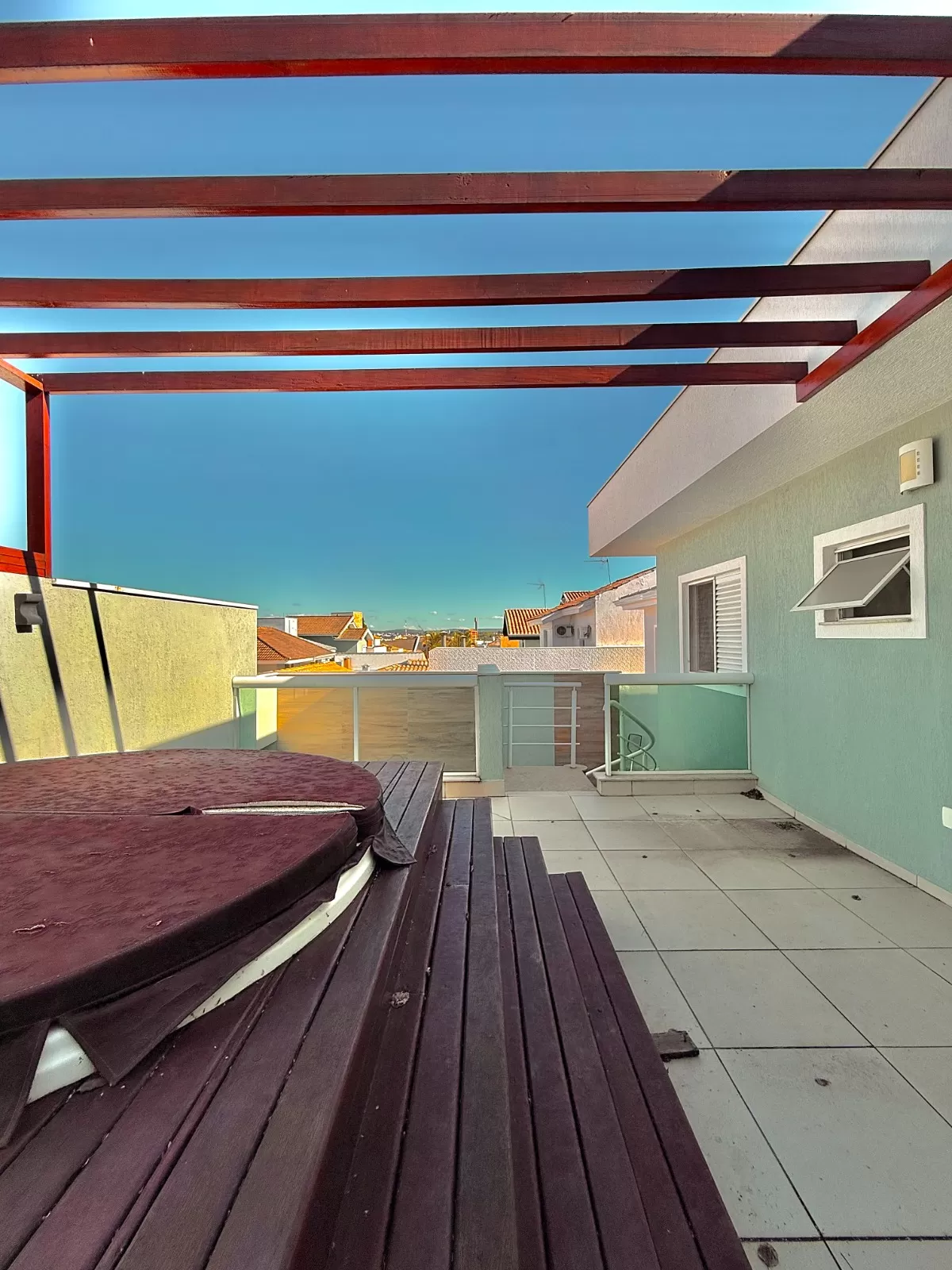 Imóvel de Esquina à Venda no Condomínio Villa dos Inglezes em Sorocaba/SP