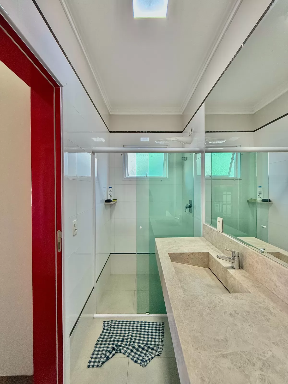 Imóvel de Esquina à Venda no Condomínio Villa dos Inglezes em Sorocaba/SP