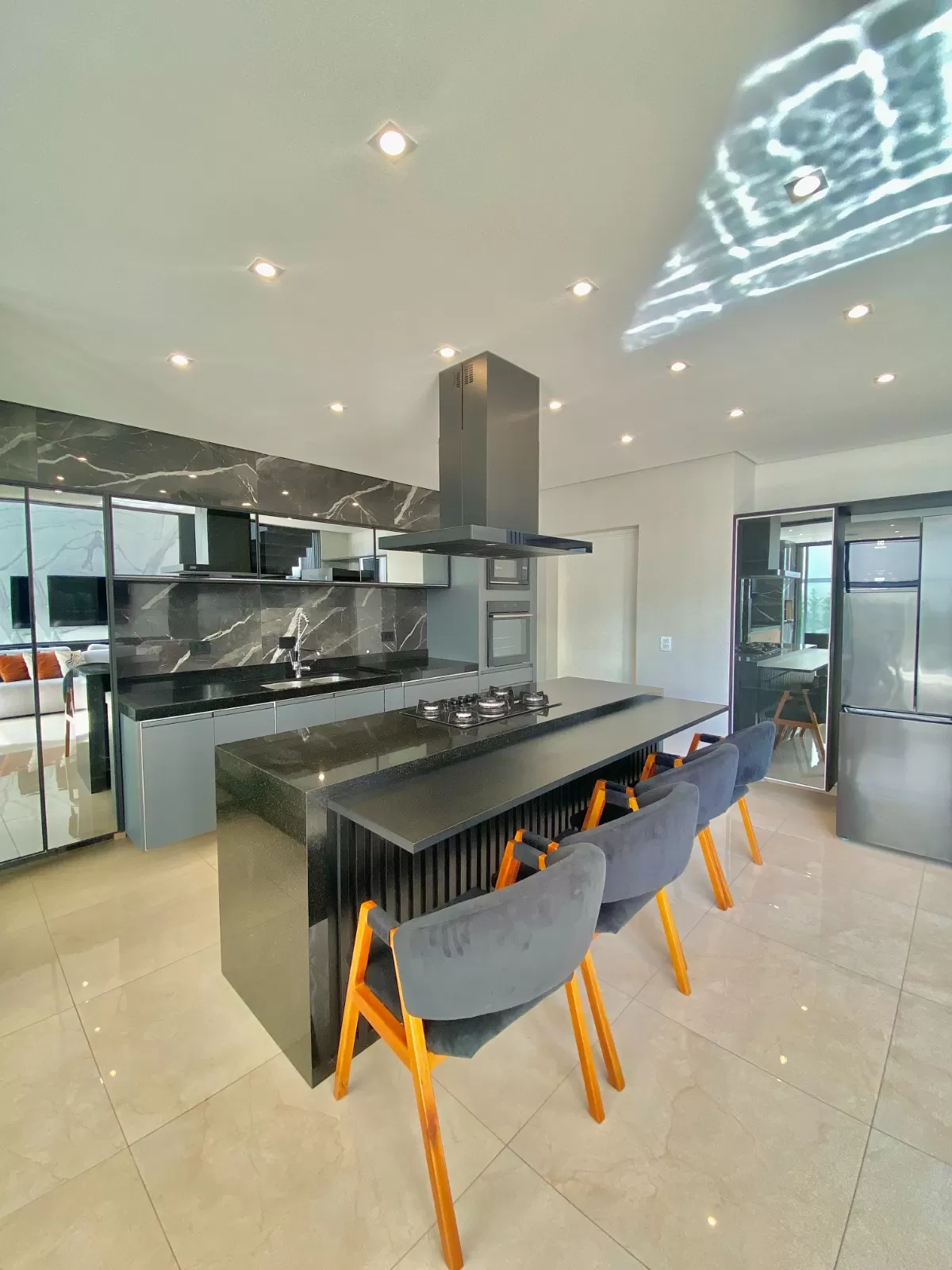 Maravilhoso Sobrado à Venda no Chácara Ondina em Sorocaba/SP