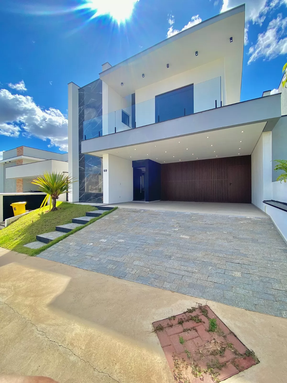 Maravilhoso Sobrado à Venda no Chácara Ondina em Sorocaba/SP