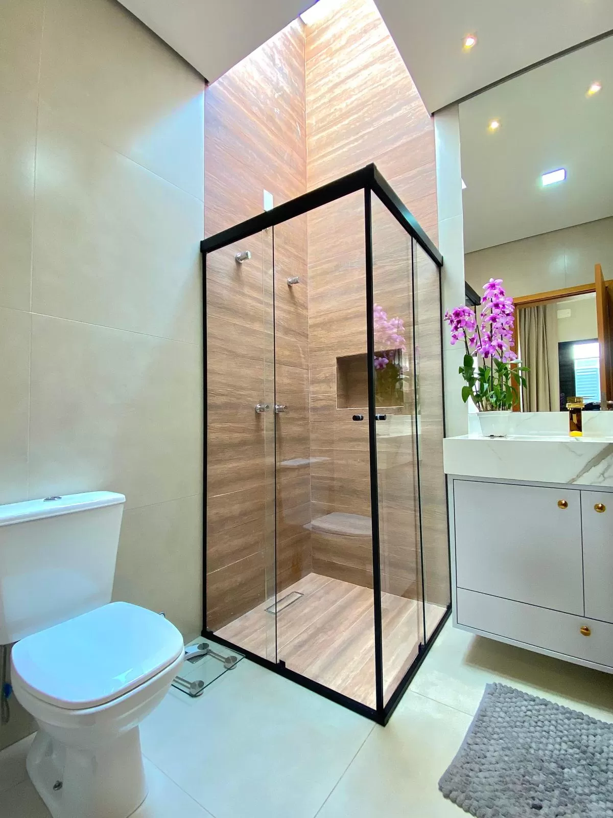 Casa à Venda no Condomínio Terras de São Francisco em Sorocaba/SP