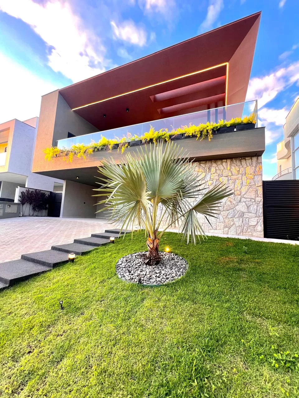 Casa Exclusiva com Rooftop à Venda no Condomínio Alphaville Nova Esplanada em Votorantim/SP Casa Exclusiva com Rooftop à Venda no Condomínio Alphaville Nova Esplanada em Votorantim/SP