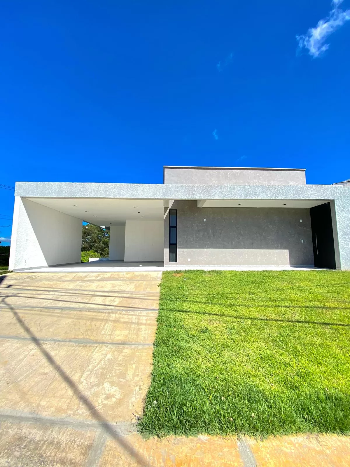 Casa de Esquina à Venda no Condomínio Ibirapuera em Sorocaba/SP Casa de Esquina à Venda no Condomínio Ibirapuera em Sorocaba/SP