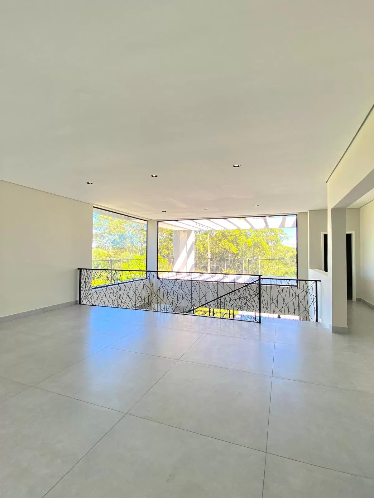 Casa de Esquina à Venda no Condomínio Ibirapuera em Sorocaba/SP Casa de Esquina à Venda no Condomínio Ibirapuera em Sorocaba/SP