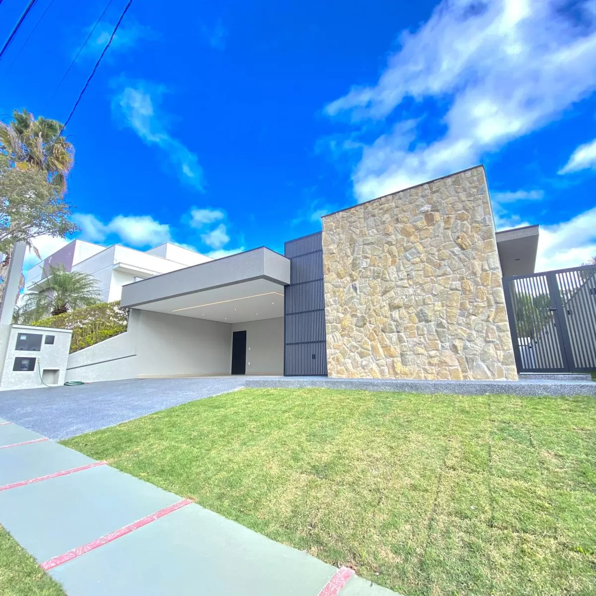 Casa Térrea de Alto Padrão à Venda no Condomínio Giverny em Sorocaba/SP