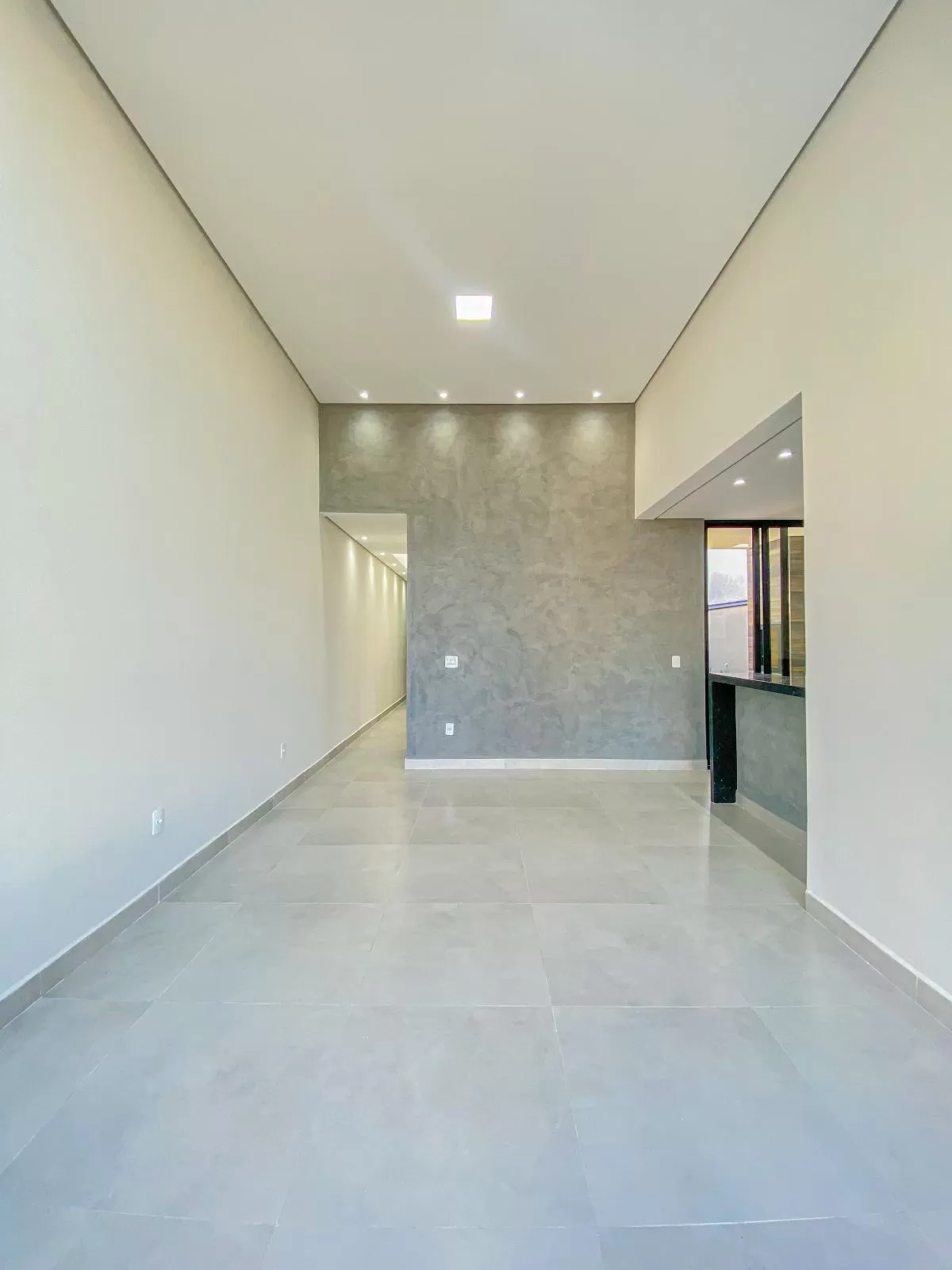 Casa Térrea à Venda no Condomínio Residencial Jardim Casa Térrea à Venda no Condomínio Residencial Jardim