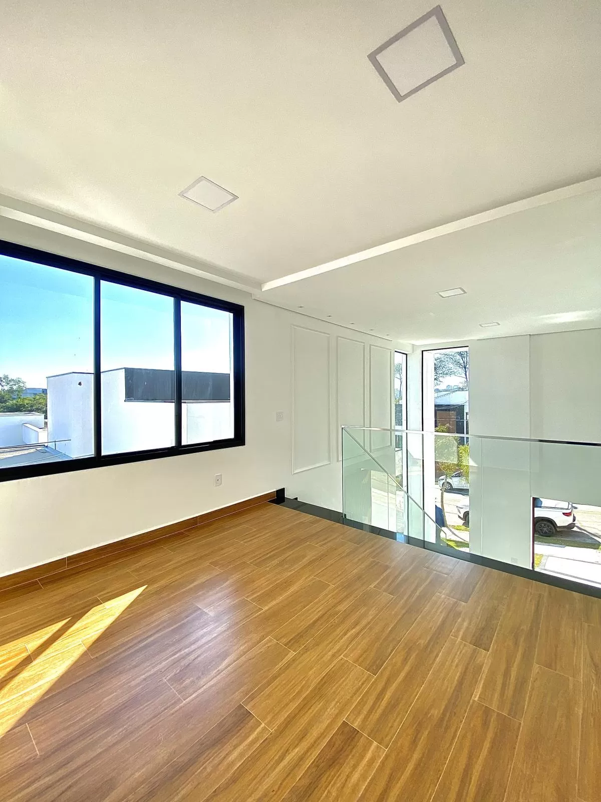 Sobrado à Venda com 3 suítes, escritório e área gourmet com piscina, 275m² no Condomínio Cyrela Landscape em Votorantim/SP