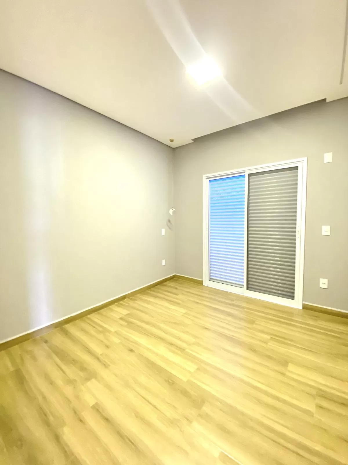 Sobrado à Venda com 3 suítes, e área gourmet completa com piscina, 242m² no Condomínio Cyrela Landscape em Votorantim/SP