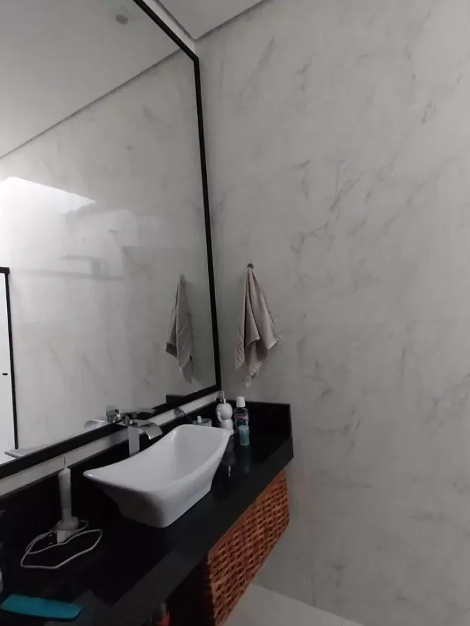 Casa à Venda e Locação no Condomínio Residencial Jardim