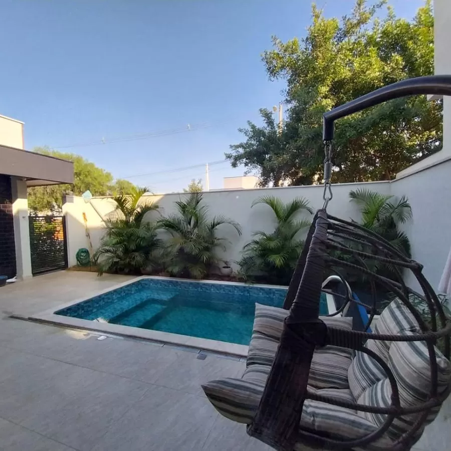 Casa à Venda e Locação no Condomínio Residencial Jardim