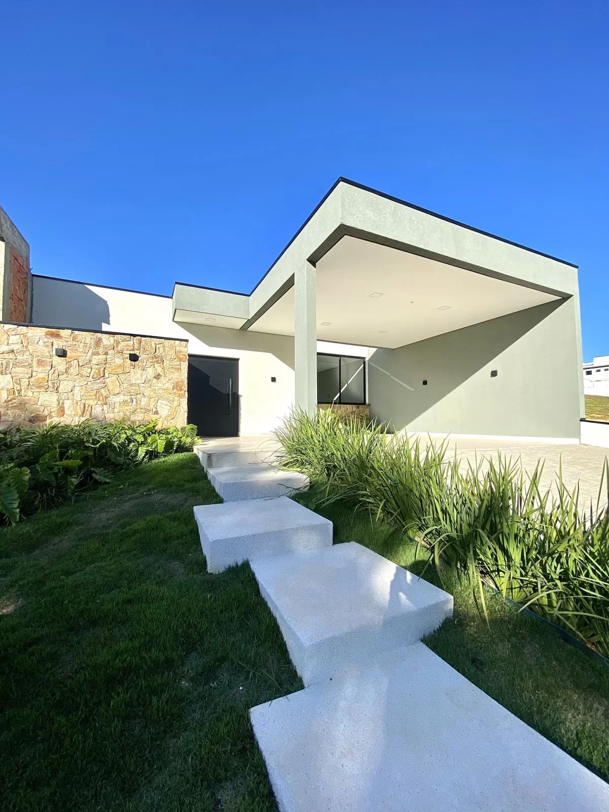 Casa Térrea à Venda no Condomínio Residencial Helena Maria em Sorocaba/SP